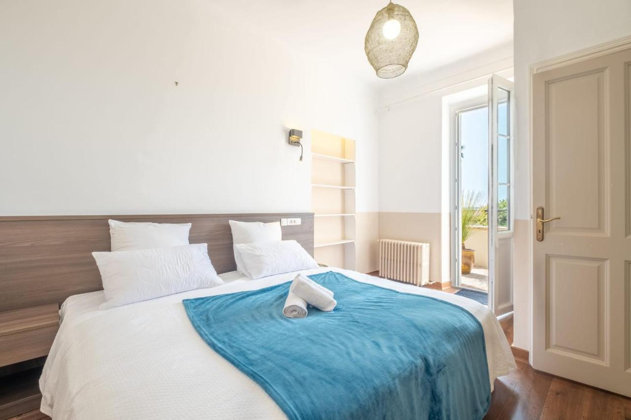 Superb With Swimming Pool & Sauna